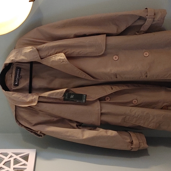 NWT Intermission Tan Trench Coat Size Medium - Picture 2 of 14
